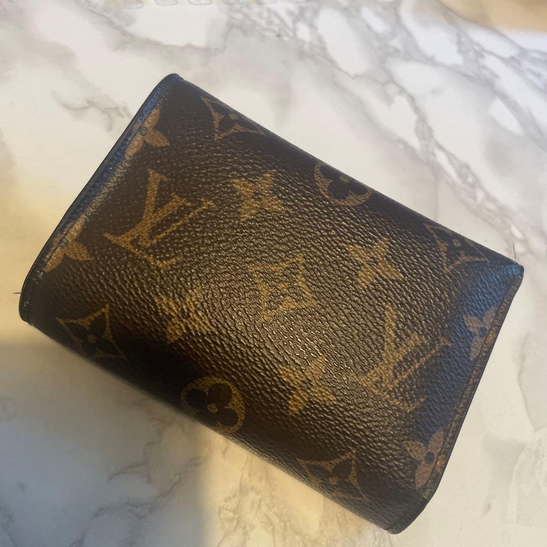 「【美品】LOUIS VUITTON フラワー コンパクトウォレット｜3年半使用