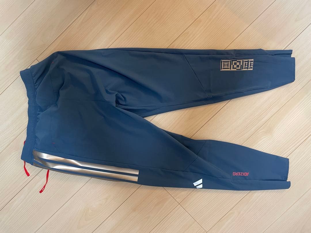 【上下セット】adidas アディゼロ駅伝ランニングウェア　セットアップ