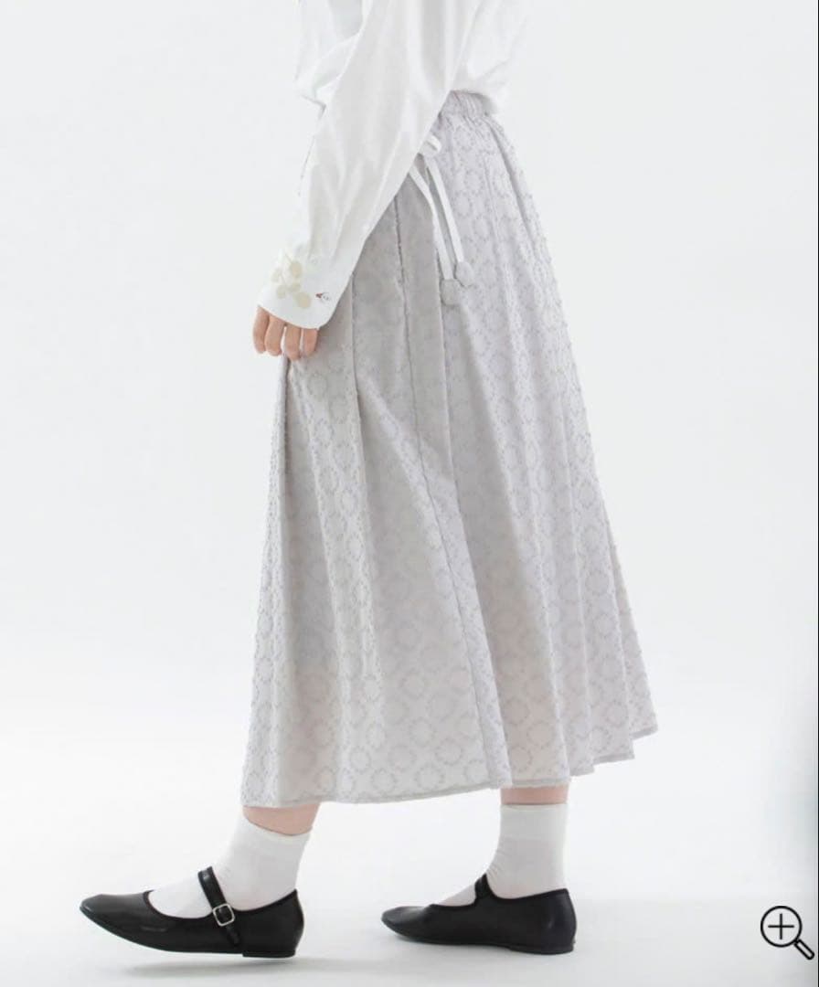 美品　今季nop de nod サークルスノーカット　タックスカート