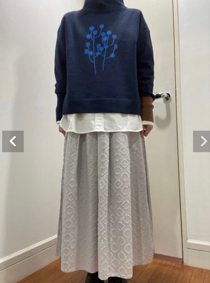 美品　今季nop de nod サークルスノーカット　タックスカート