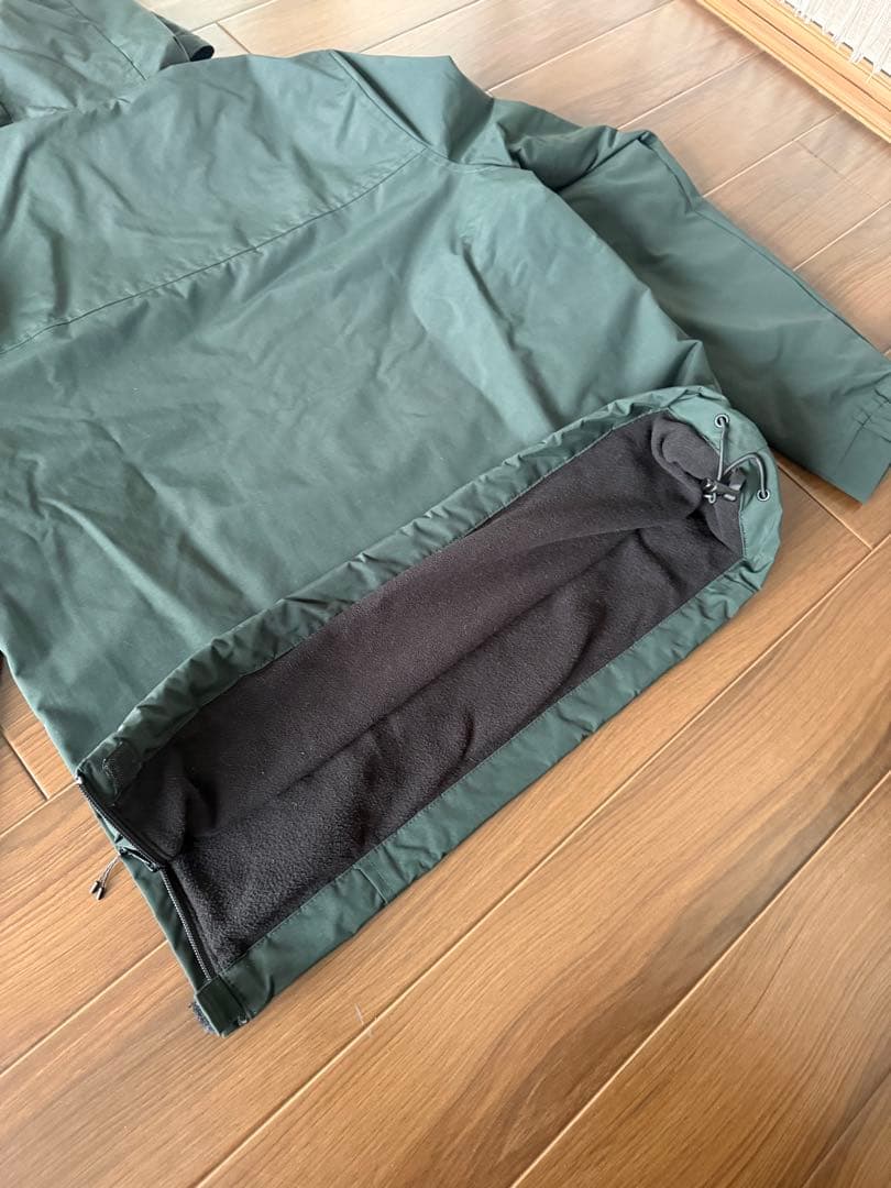 Carhartt ダークグリーン フード付きアノラック s
