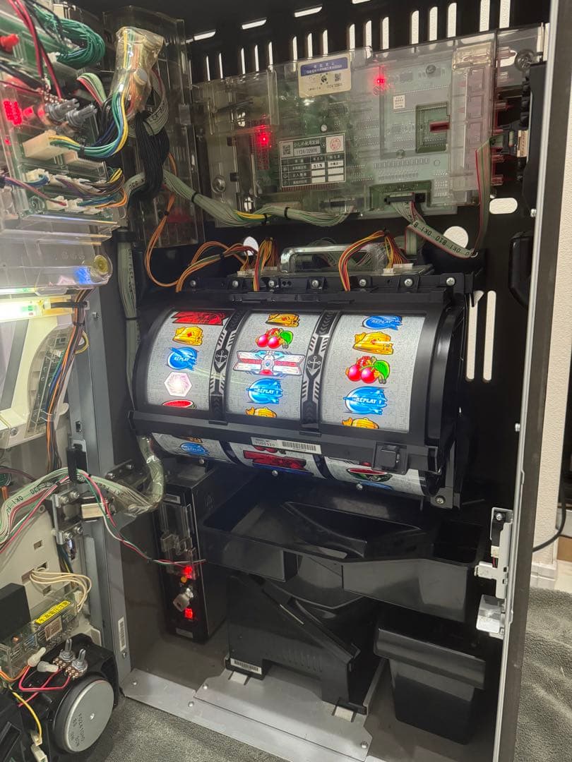 宇宙戦艦ヤマト2 テレサ、愛の導き スロット 不要機 実機 パチスロ実機