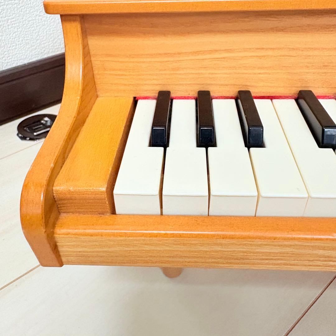 KAWAI ミニピアノ P-32