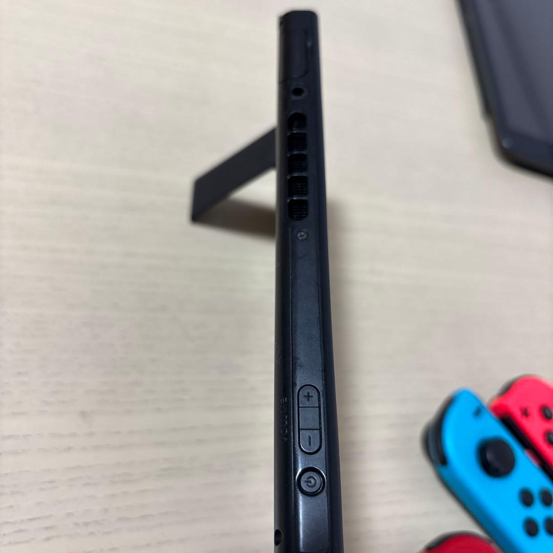 Nintendo Switch 本体 青・赤 Joy-Con付き　ジャンク品