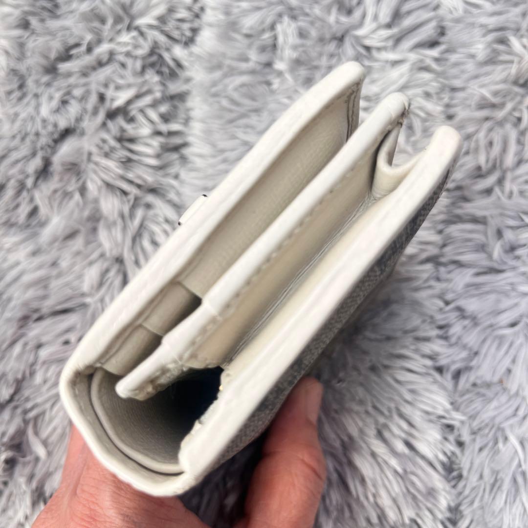 良品✨GUCCI GGスプリーム　ホワイト　折り財布　 ホースビット　レディース