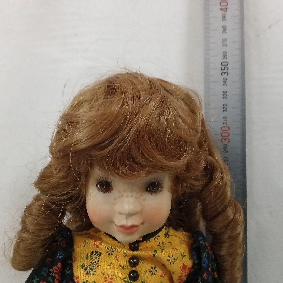 【M03-18】 ANRI アンリ wood doll 木彫り サラケイ