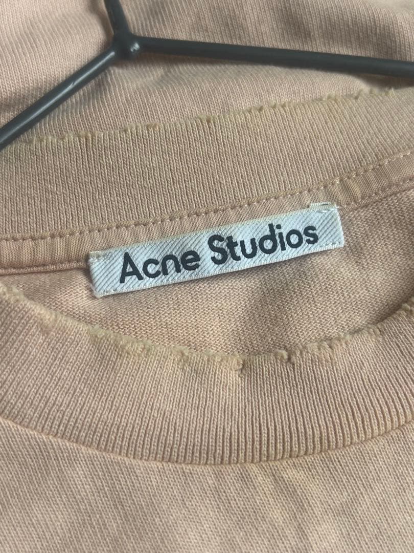 Acne Studios ピンク Tシャツ フリル付き（値下げ中)
