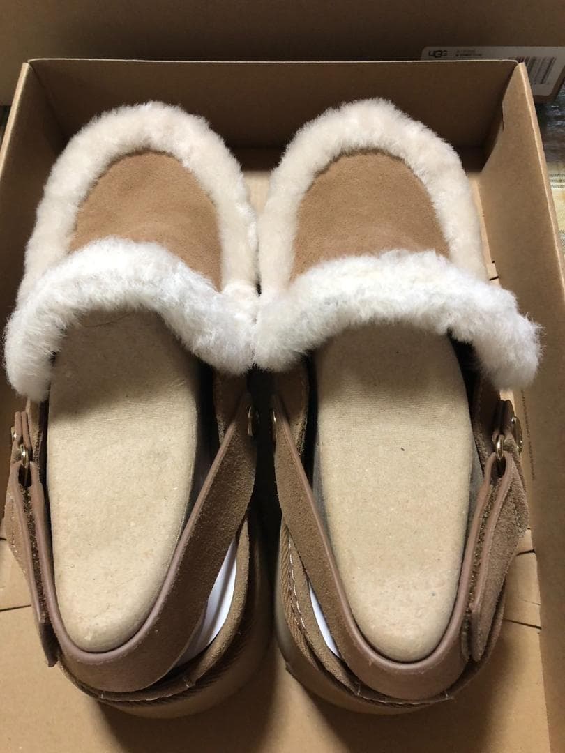 新品 UGG ESMEE CLOG 26cm エスミー