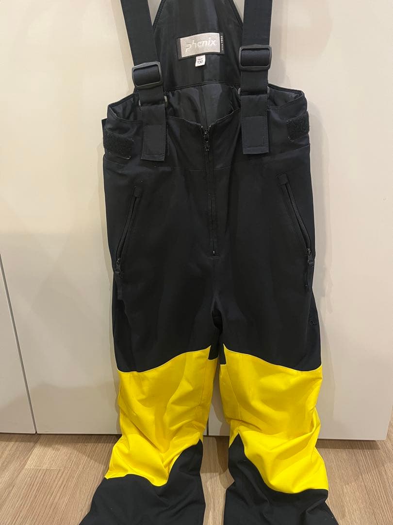 ⭐︎美品⭐︎phenix 子ども用スキーウェアセット130 黒/黄色