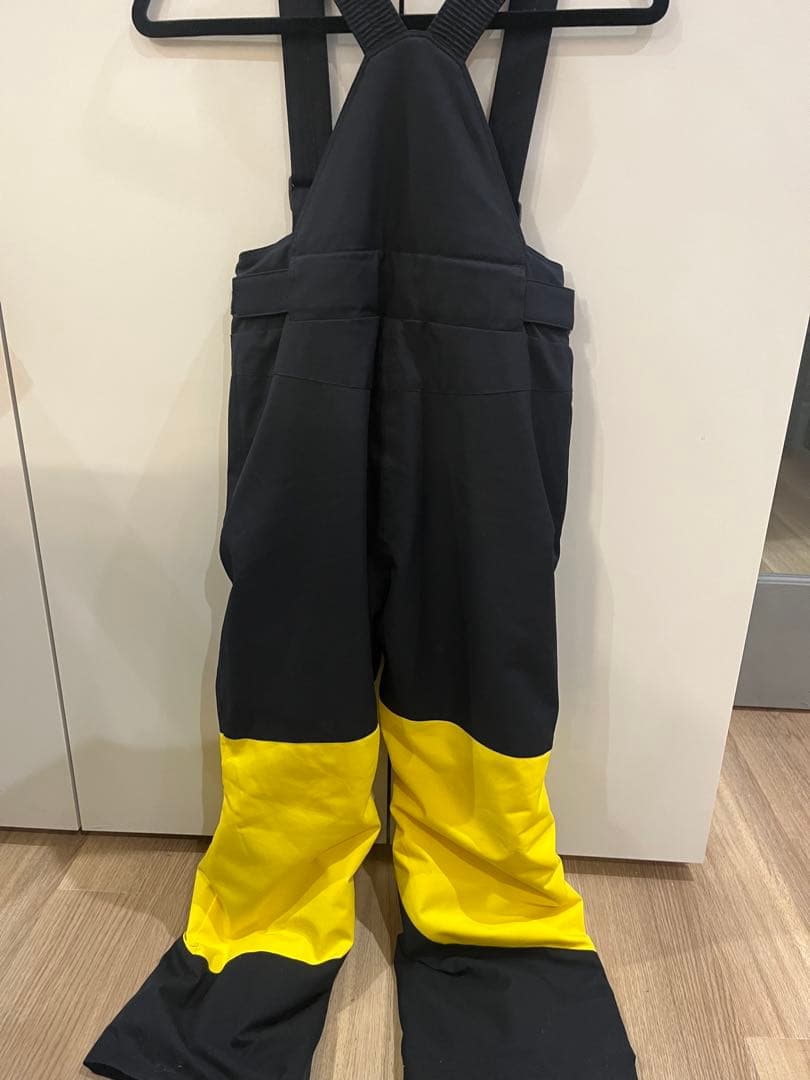 ⭐︎美品⭐︎phenix 子ども用スキーウェアセット130 黒/黄色