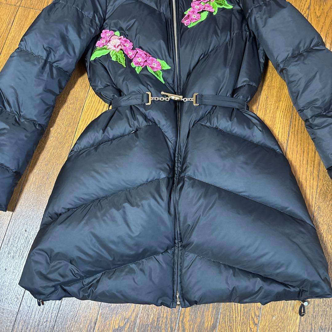blumarine ブルマリン　フォックスファー付きダウンコート　黒　38