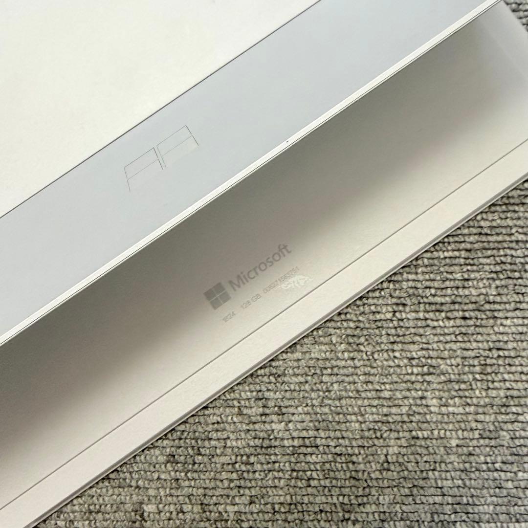 Windowsタブレット本体 Microsoft Surface Go 8GB/128GB Windows11