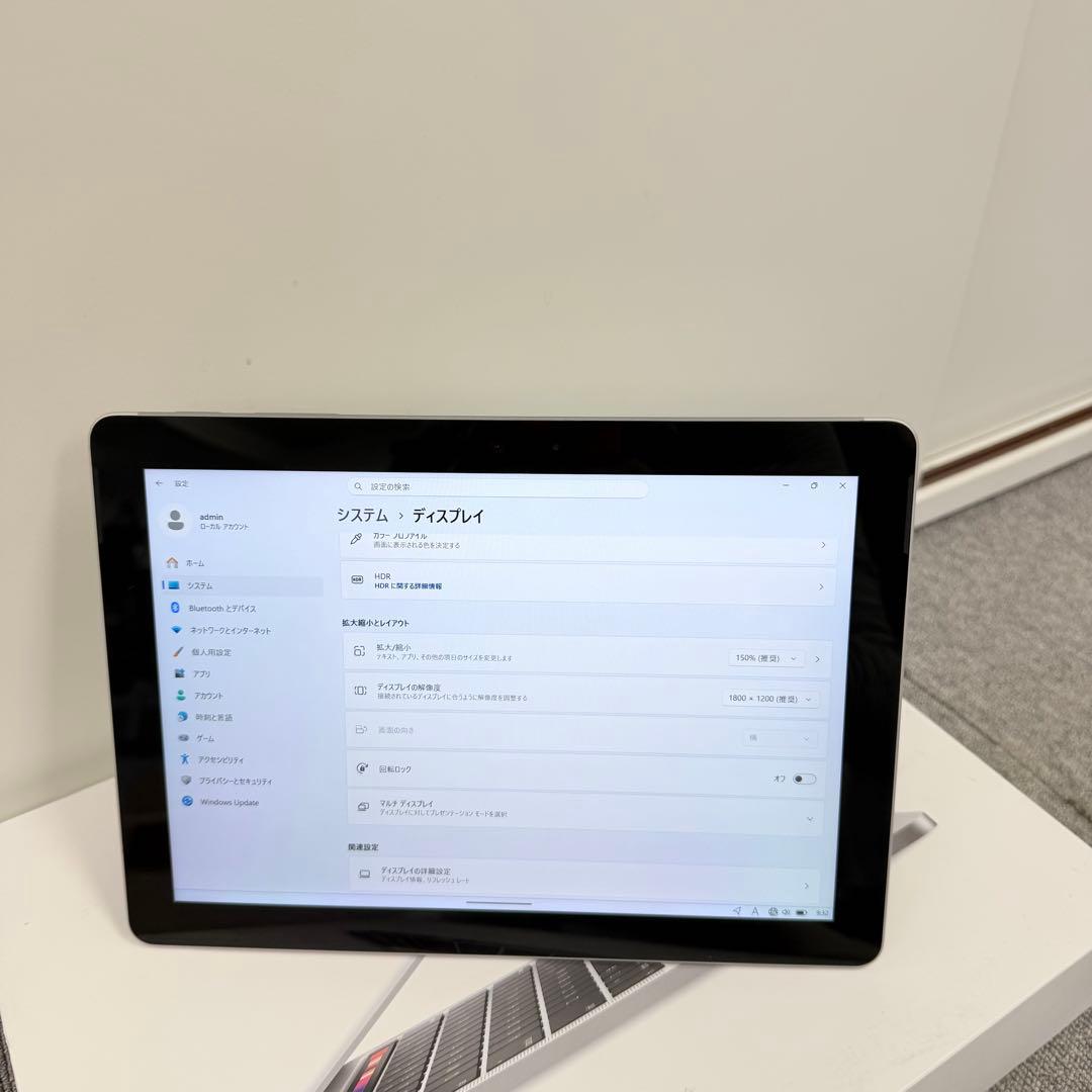Windowsタブレット本体 Microsoft Surface Go 8GB/128GB Windows11