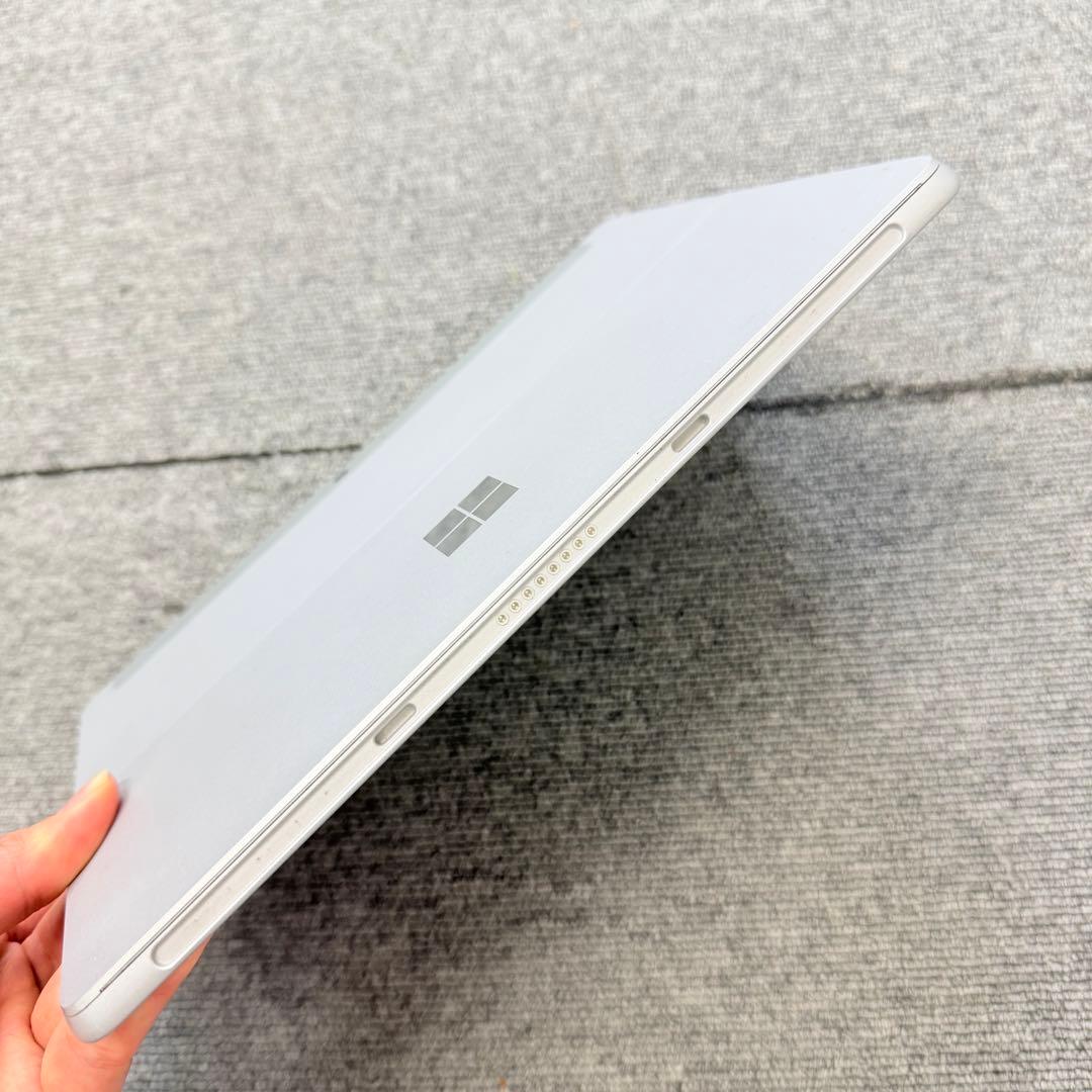 Windowsタブレット本体 Microsoft Surface Go 8GB/128GB Windows11