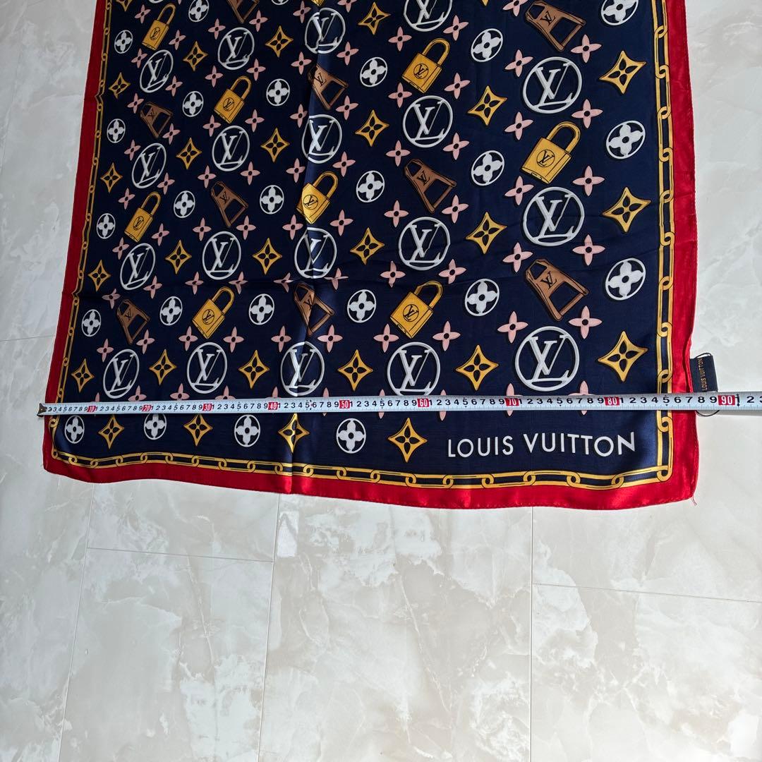 値引！ヴィトン LOUIS VUITTON 大判 ストール スカーフ ノベルティ