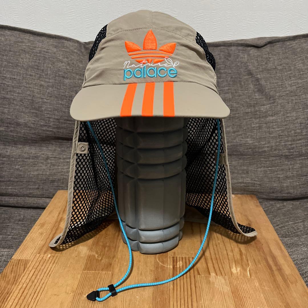 Palace Skateboards × adidas Natureキャップ