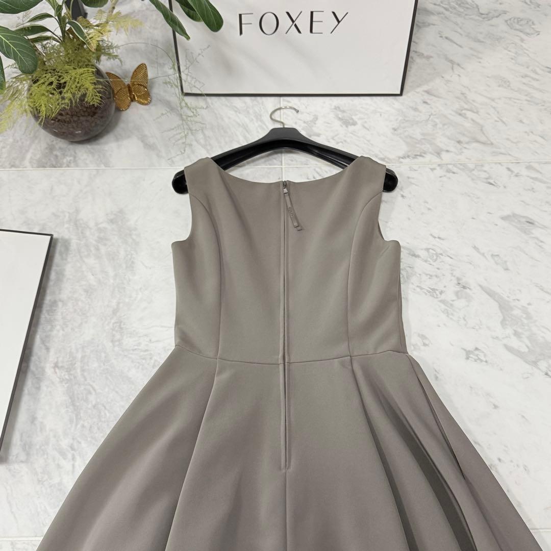 新品同様★'22年増産分★FOXEY/フォクシードレス バロン エスプレッソ38