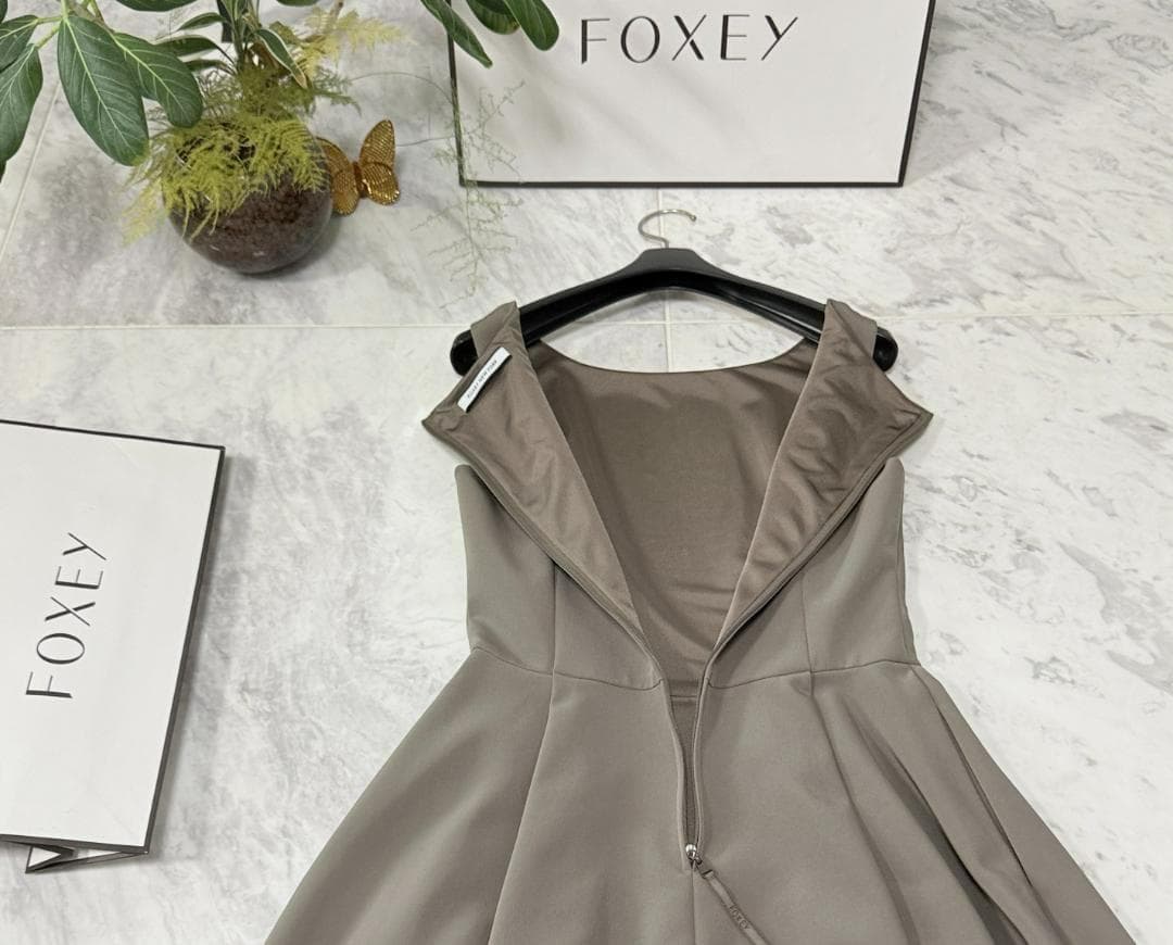 新品同様★'22年増産分★FOXEY/フォクシードレス バロン エスプレッソ38