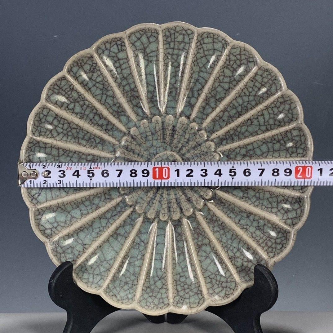 宋汝 磁器 開片瓜稜盤 景徳鎮 陶磁器 装飾品 工芸品 美術品 置物
