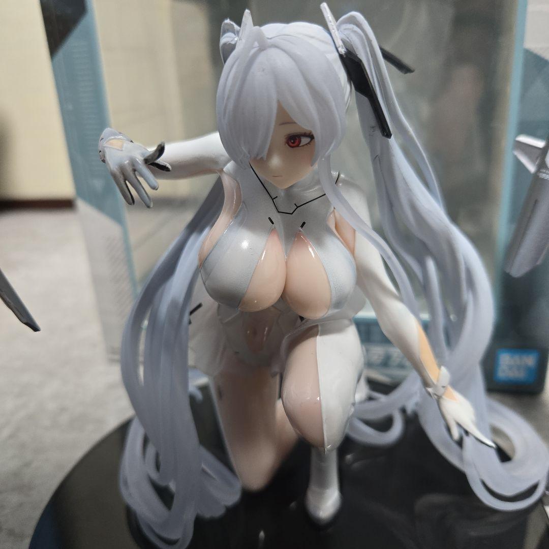 勝利の女神 NIKKE シンデレラ フィギュア B賞 一番くじ