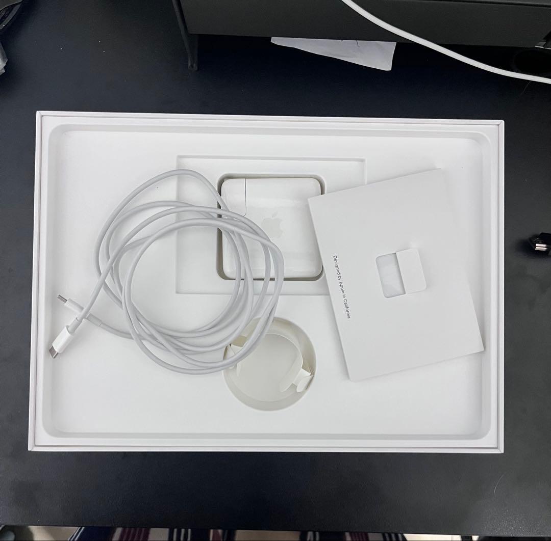 極美品MacBook Pro 2019/1.4GHz QC/16GB/256GB