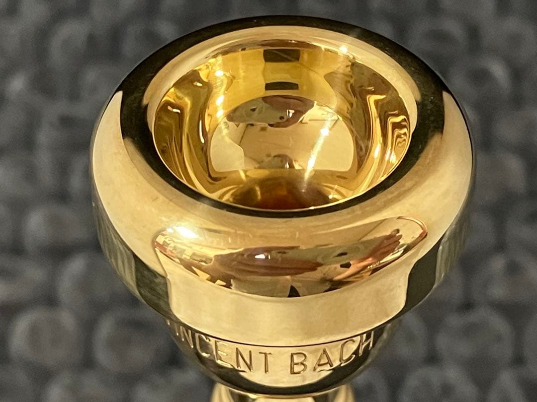 Bach 7C トランペットマウスピース　金メッキ