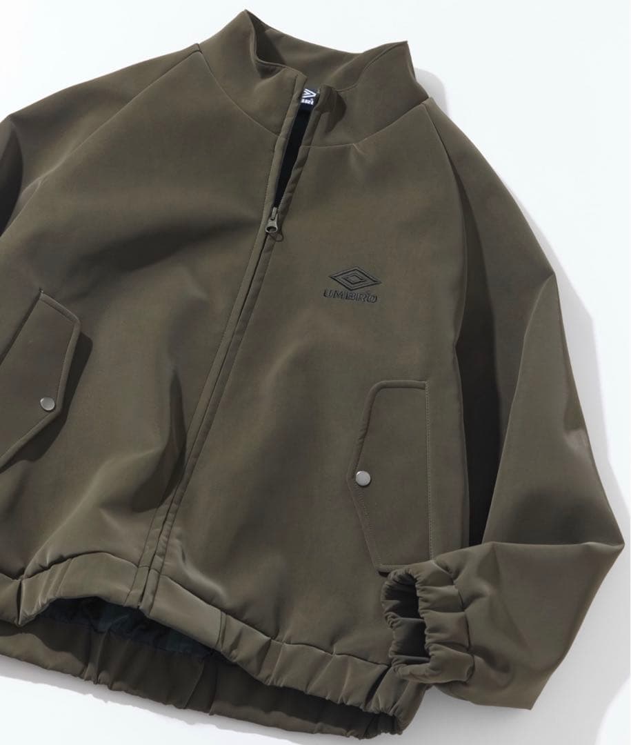 モ*︎様 SALE✨　UMBRO/アンブロ　スタンドカラー ブルゾン
