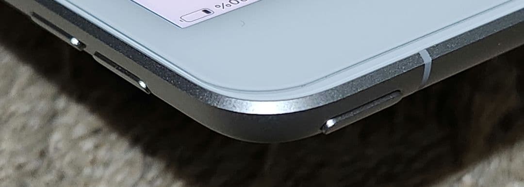 Apple iPad mini 第5世代 Wi-Fi+Cellular au版