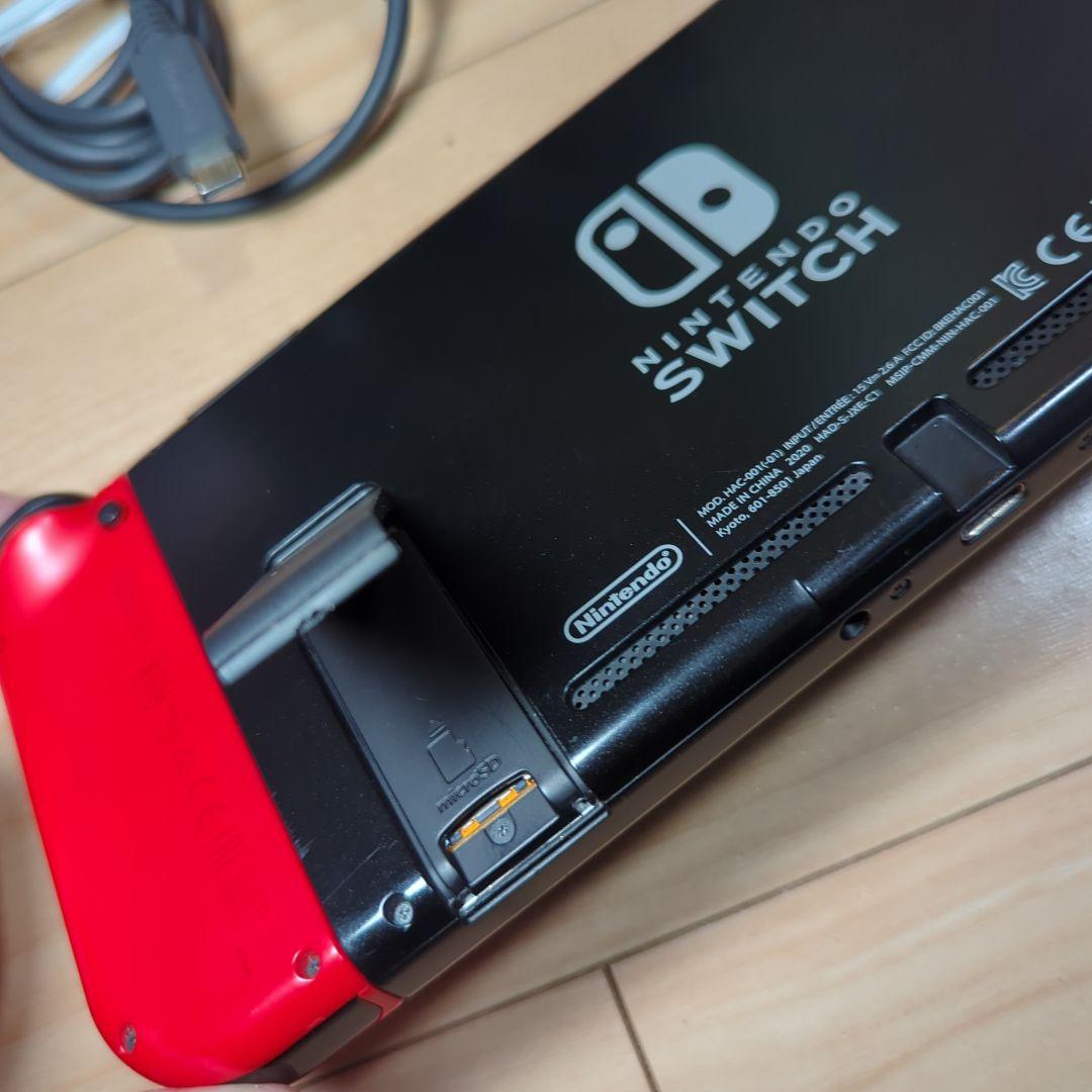 Nintendo Switch グリーン/レッド 本体