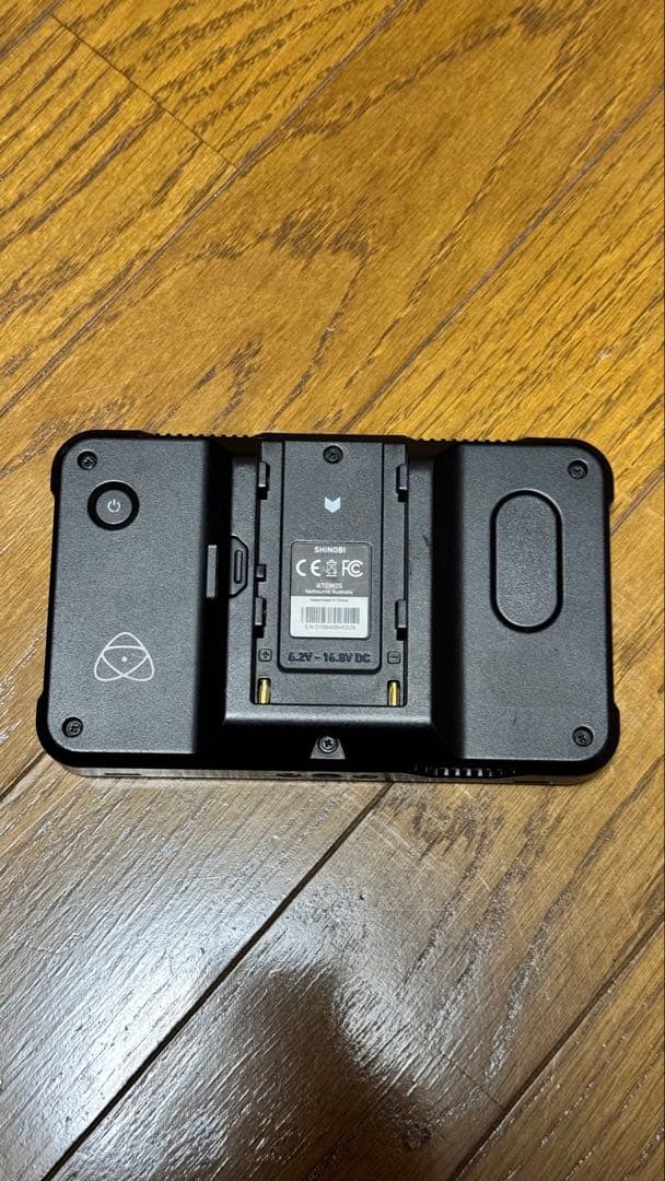 ビデオカメラ Atomos Shinobi 5