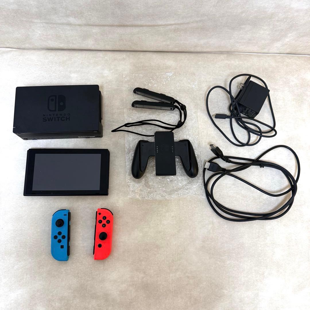任天堂Switch　本体