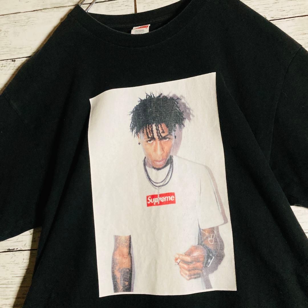 【超人気モデル】シュプリーム☆センターロゴ　Tシャツ　ヤングボーイ　即完売