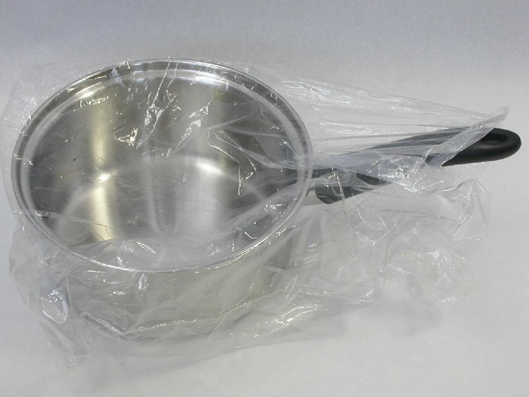 アムウェイ 大ソースパン 未使用品 お料理DVDとスクラブバッズ1個付き IH可