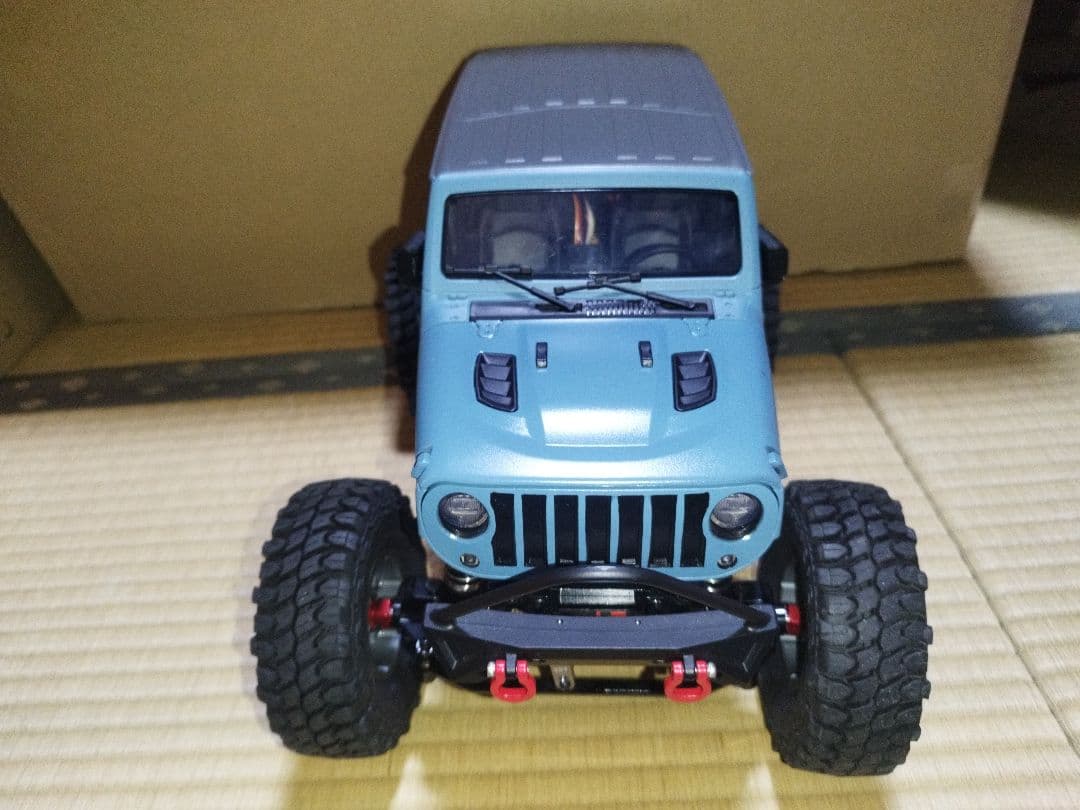 MN128 カスタム品　1/12 クローラー　ラジコンプロポ　リポバッテリー付き