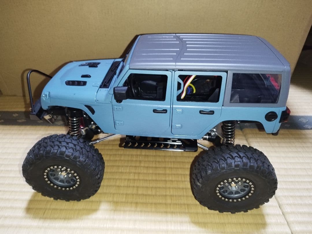 MN128 カスタム品　1/12 クローラー　ラジコンプロポ　リポバッテリー付き