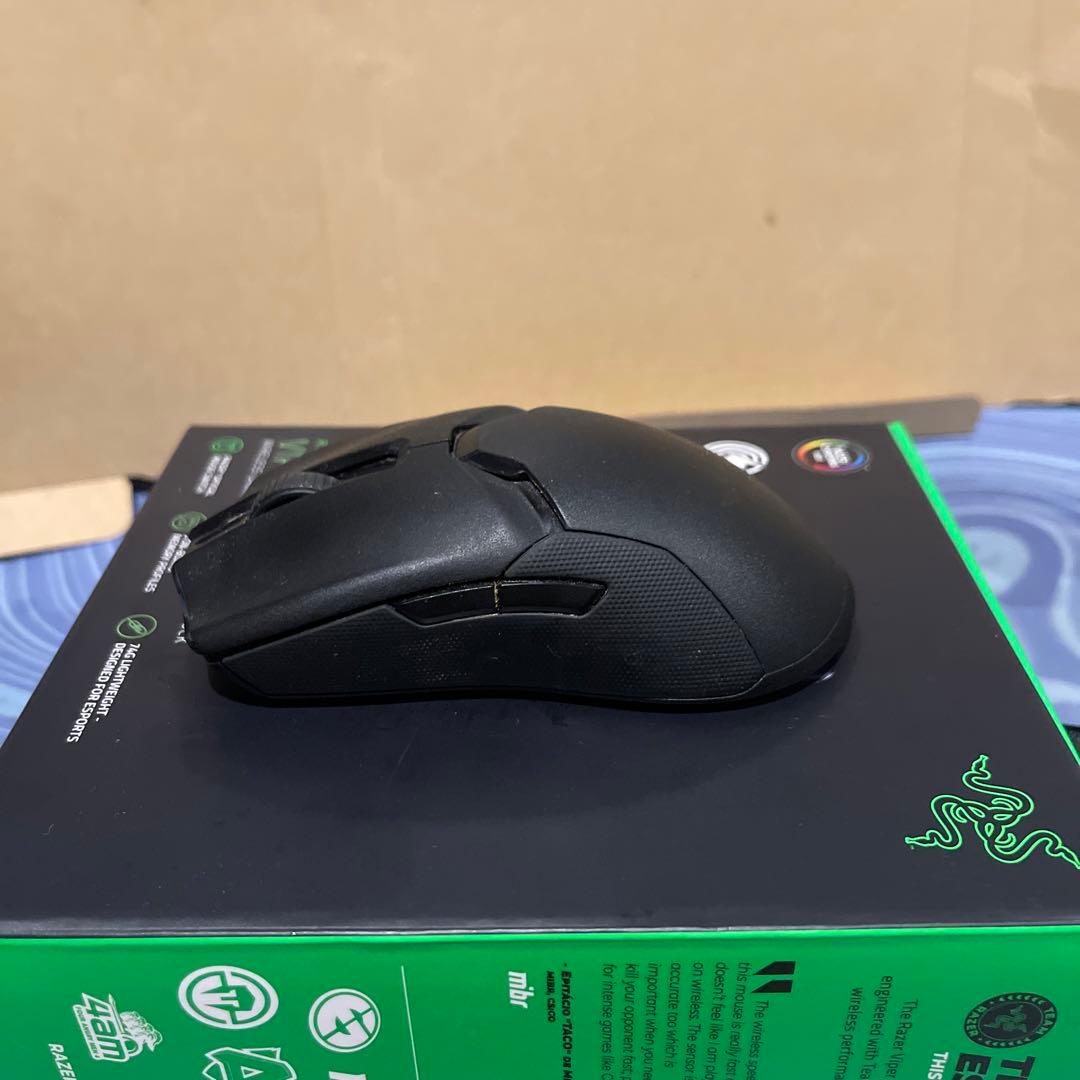 Razer ViperUltimateワイヤレスゲーミングマウス 充電ドック付き