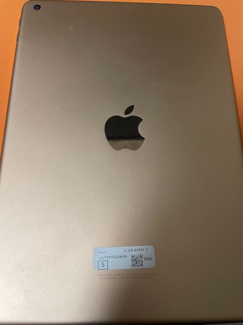 Apple iPad (第6世代) 32GB ゴールド
