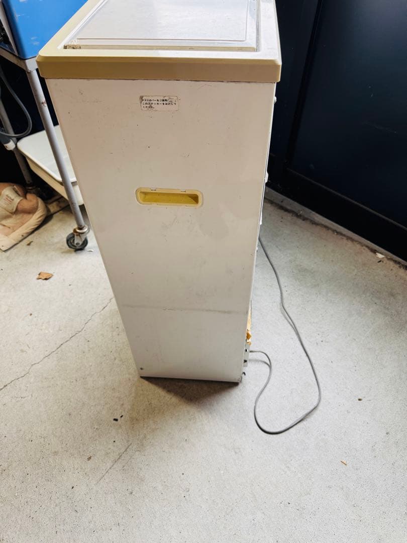 SANDEN サンデン 冷凍庫 動作品 46L 大容量 家庭用 電化製品 業務用