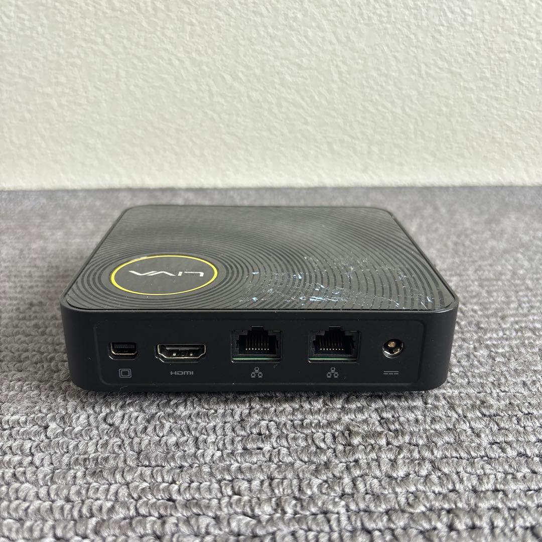 LIVA Z ミニPC Celeron(R) N3450 メモリ4GB
