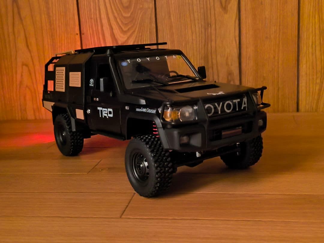 ホビーラジコン MN82s TOYOTA LC 79 4X4 upgraded