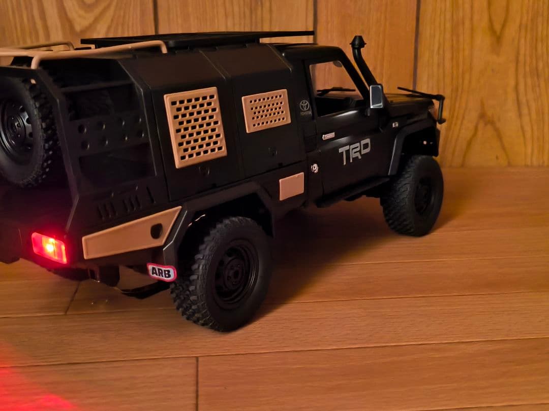 ホビーラジコン MN82s TOYOTA LC 79 4X4 upgraded