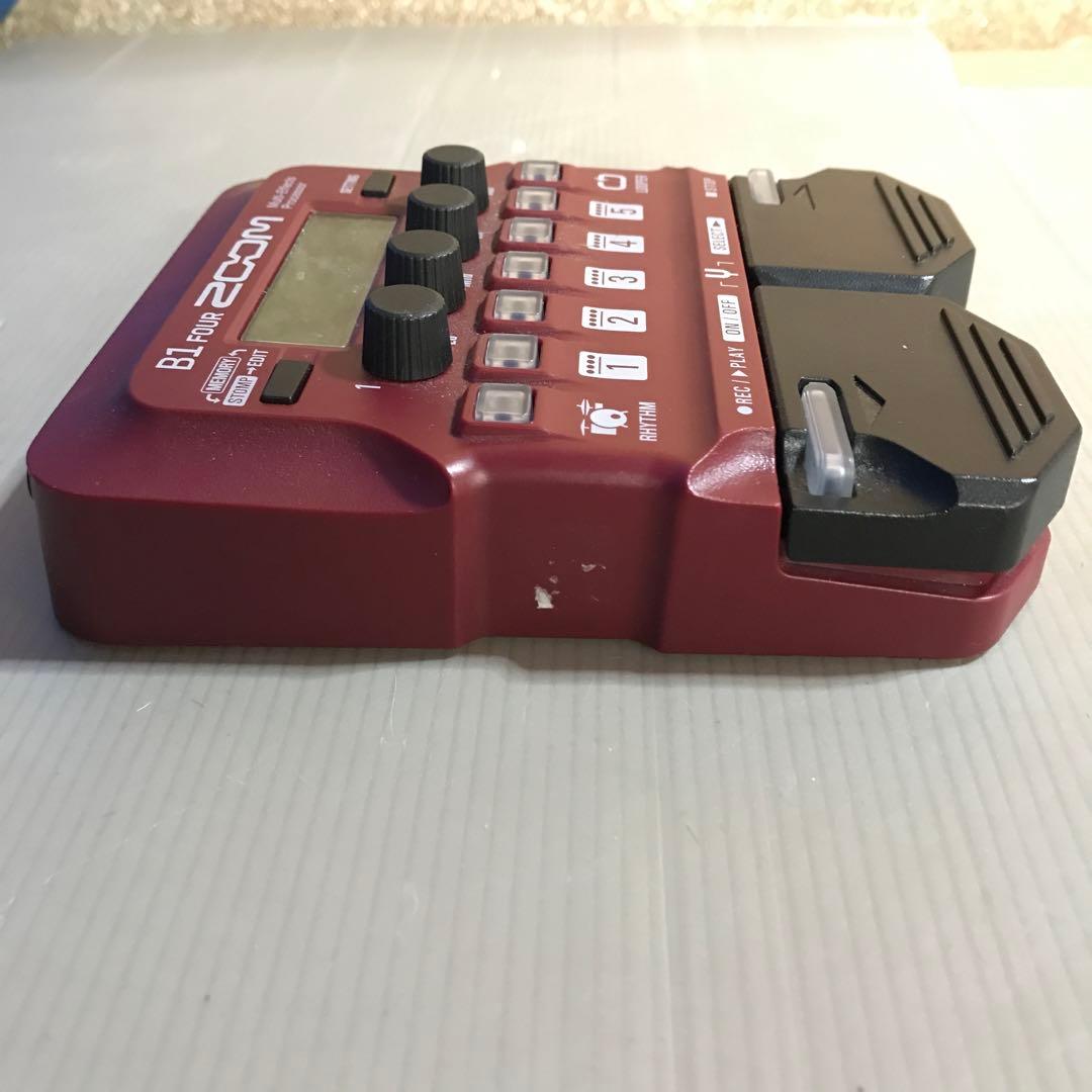 ZOOM B1 FOUR マルチエフェクター　B1XFOUR ジャンク品