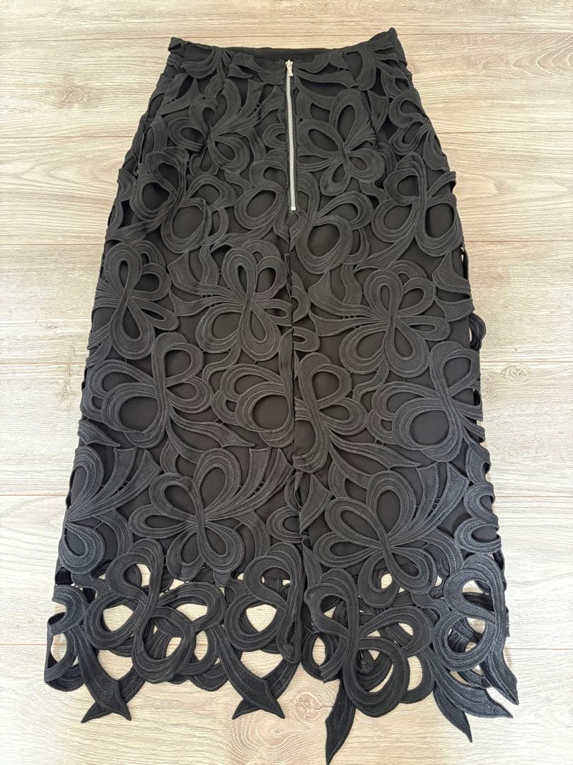 セルフォード　タイトスカート