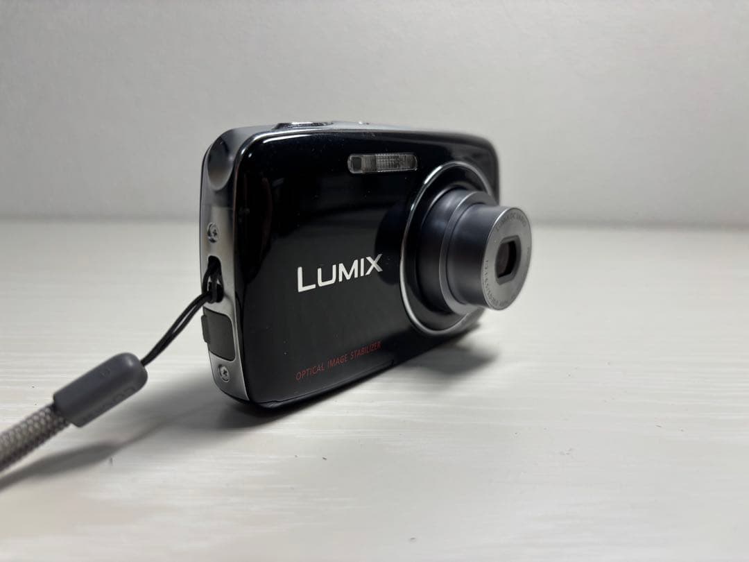 Panasonic LUMIX コンパクトデジタルカメラ 専用ケース付き
