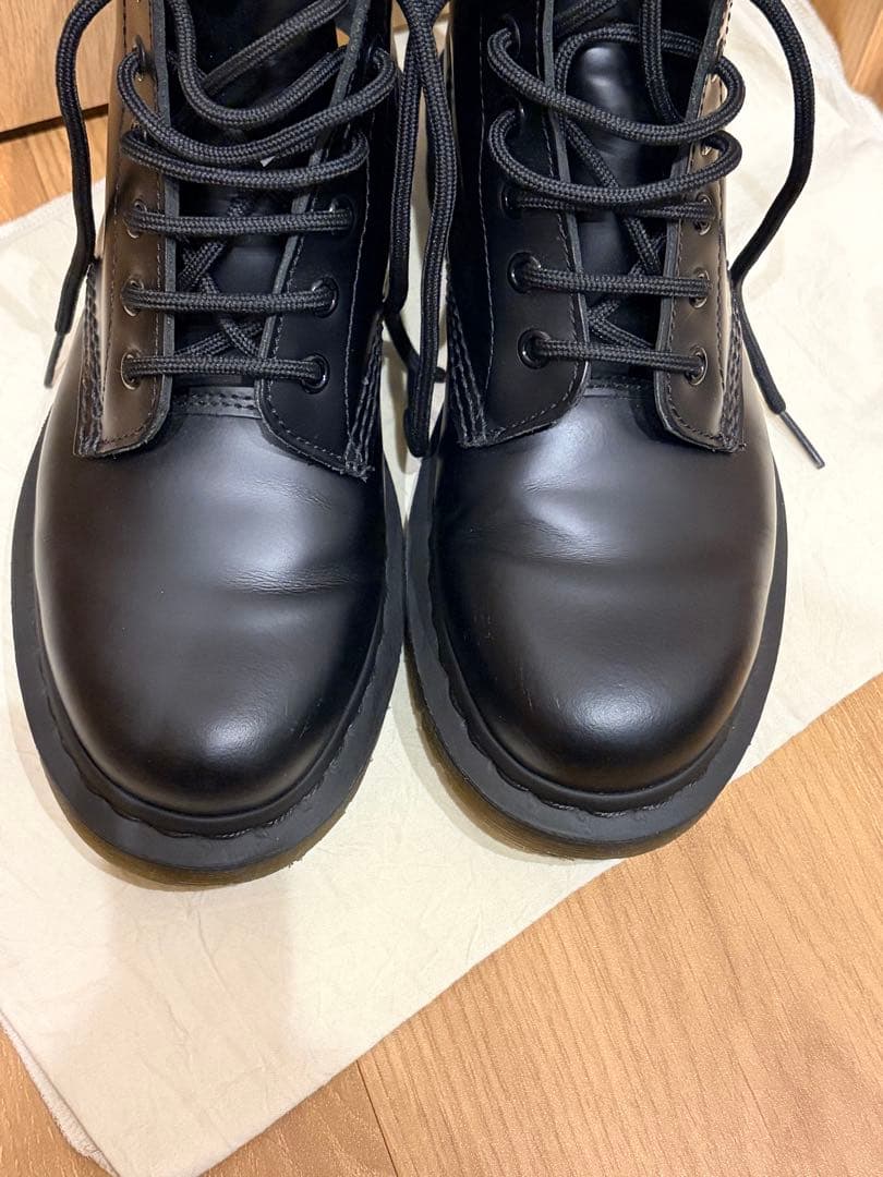 Dr.Martens 6ホール UK4