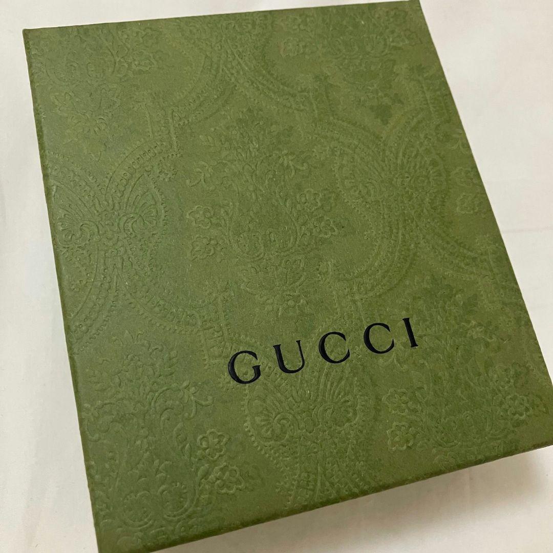 未使用　GUCCI　グッチ　GGマーモント ミディアムウォレット　644407