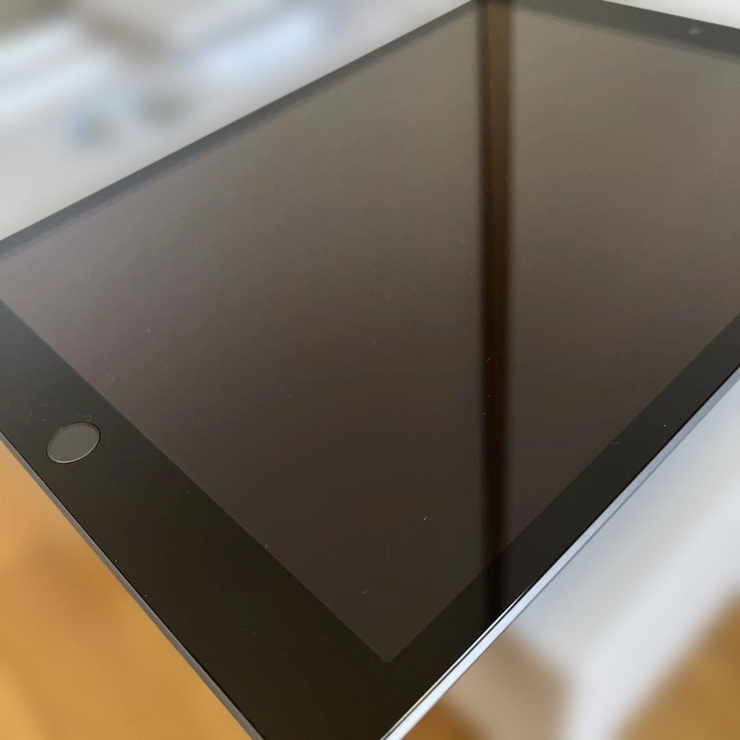 【美品】iPad 第9世代 64GB Wi-Fiモデル　スペースグレー