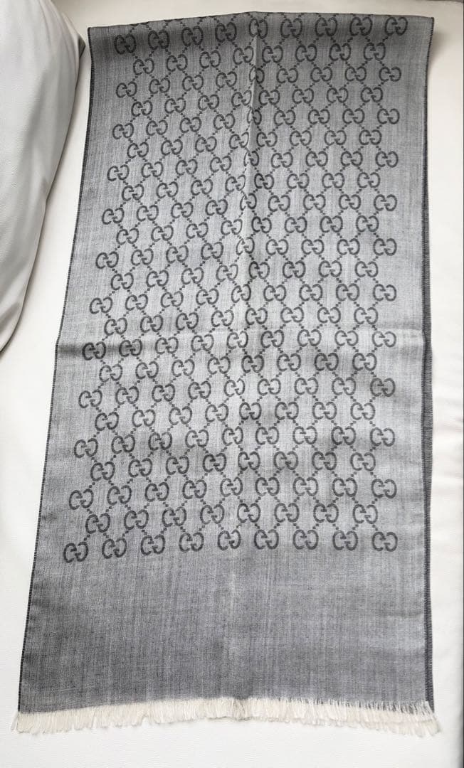 【タグなし】GUCCI GGロゴ リバーシブル ストール　グレー