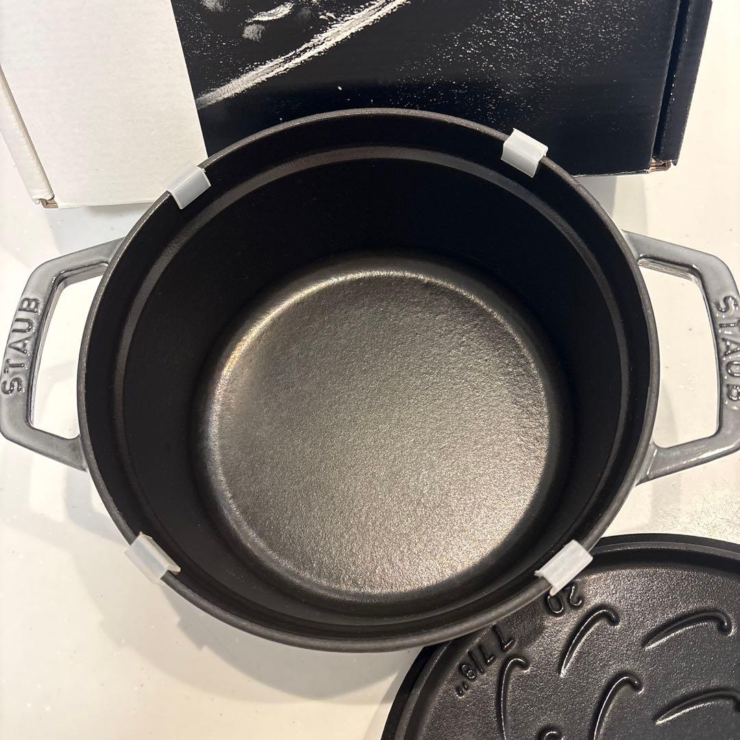 ストウブ　ミナペルホネン　フォレストココット　グレー　美品