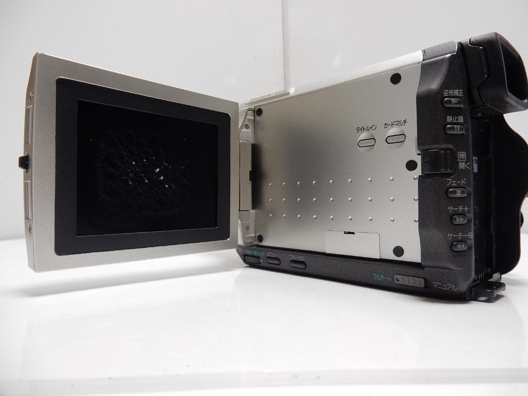 希少　大人気　動作品　Mini DV　パナソニックビデオカメラ　NV-DB1